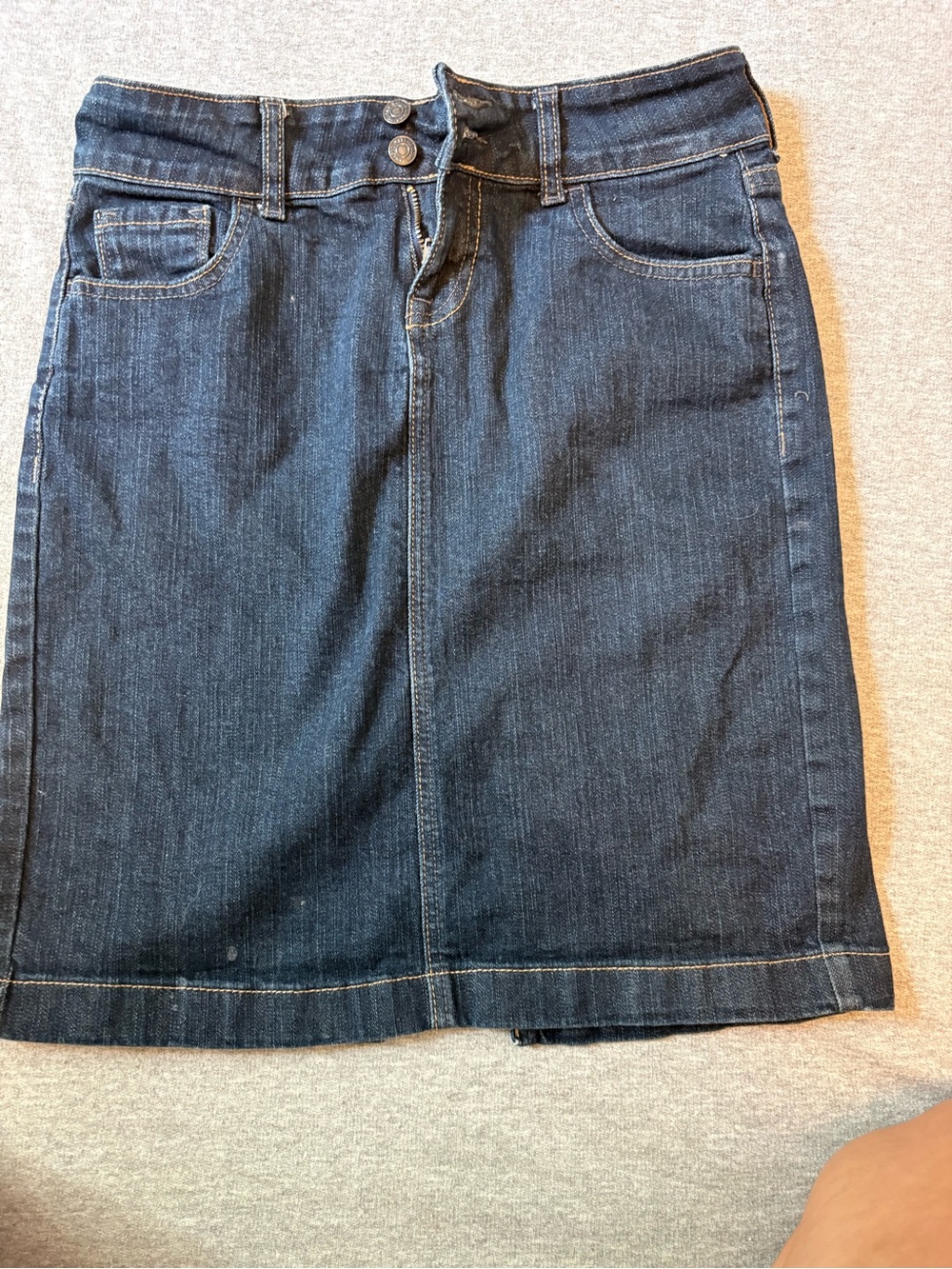 Old Navy Dark Blue Denim Pencil Skirt size 2